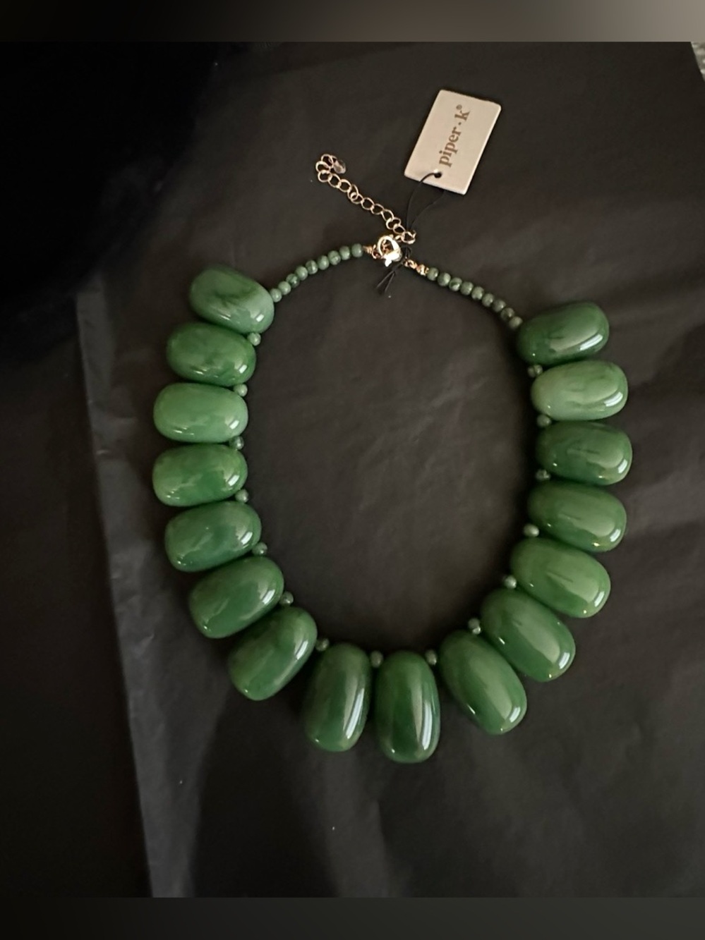 PIPER K CHUNKY GREEN RESIN BEADED NECKLACE - NWT